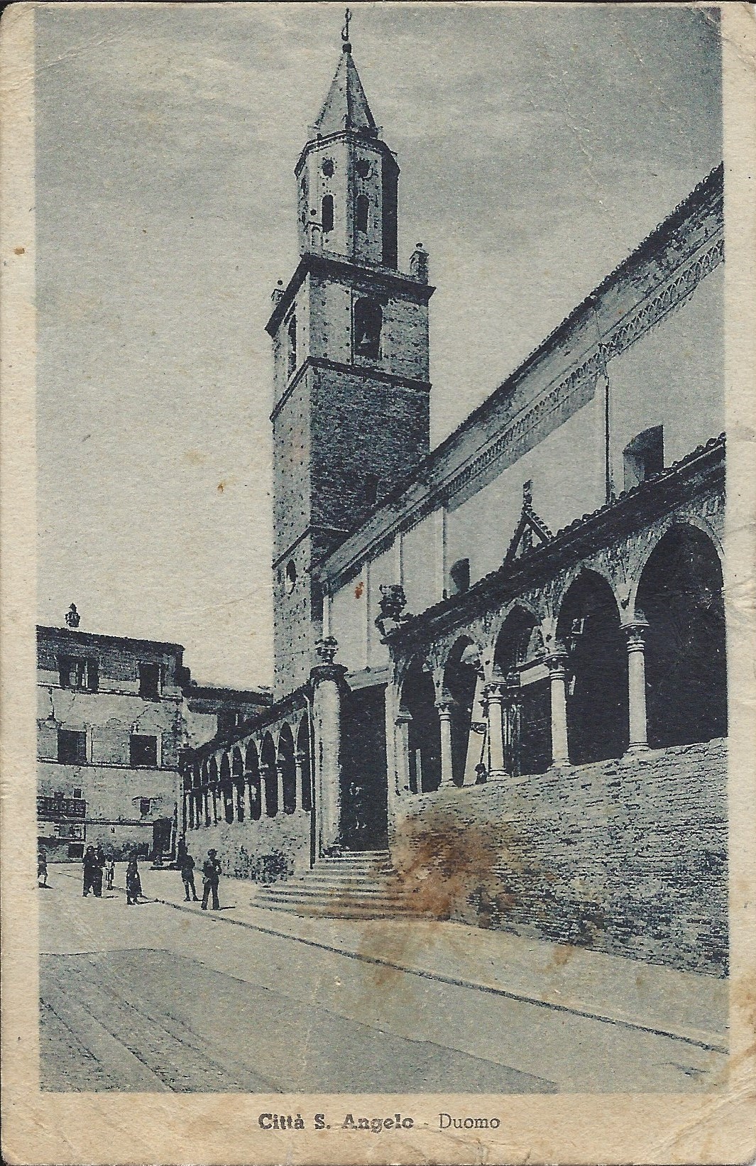 0001 CITTASANTANGELO DUOMO 1943 FRONTE